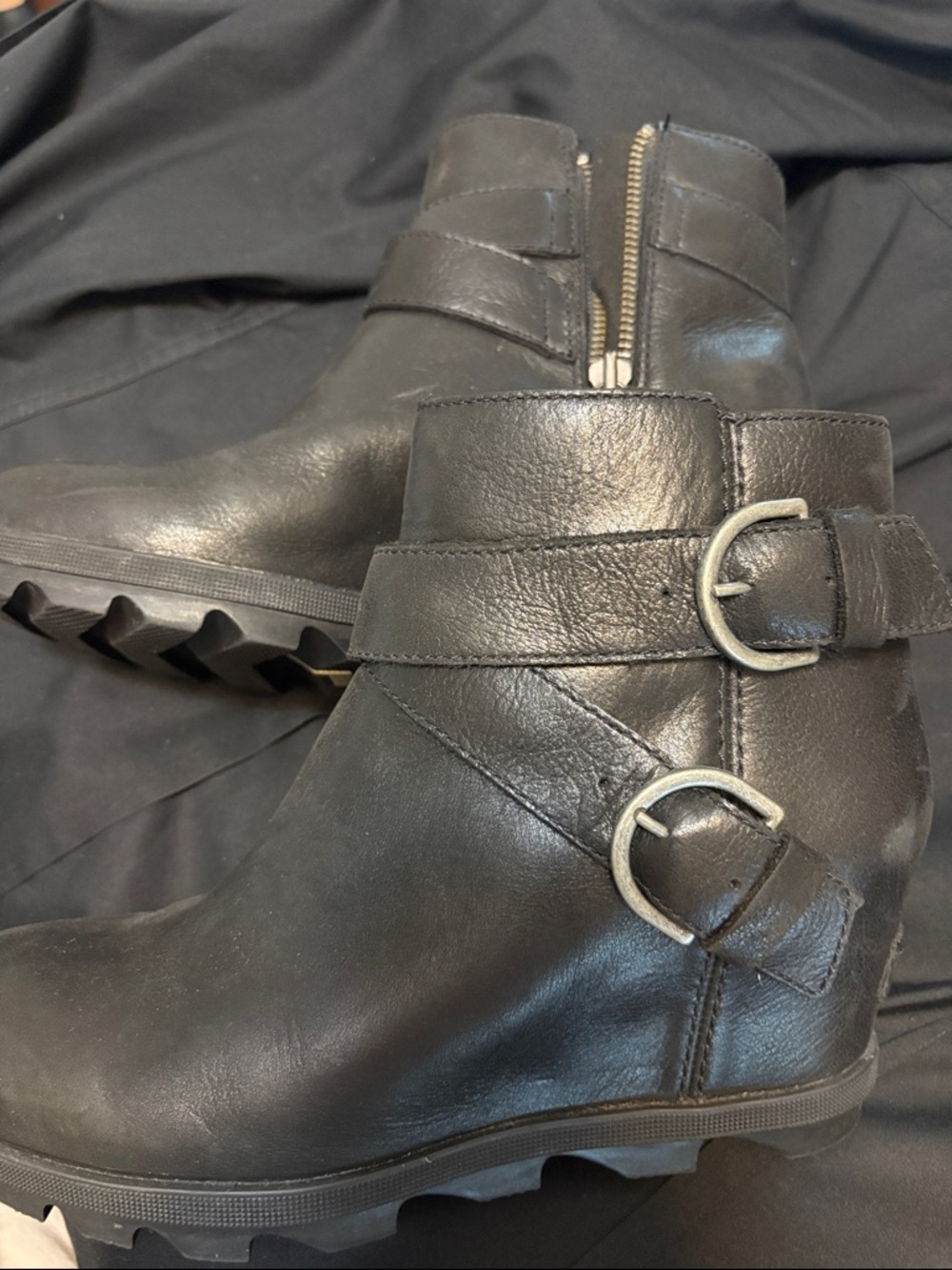 Beautiful black Sorel boots